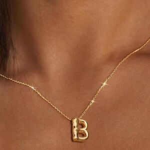 BRAND NEW, STILL IN THE PACKAGE Trendy Bubble Initial Charm and Necklace